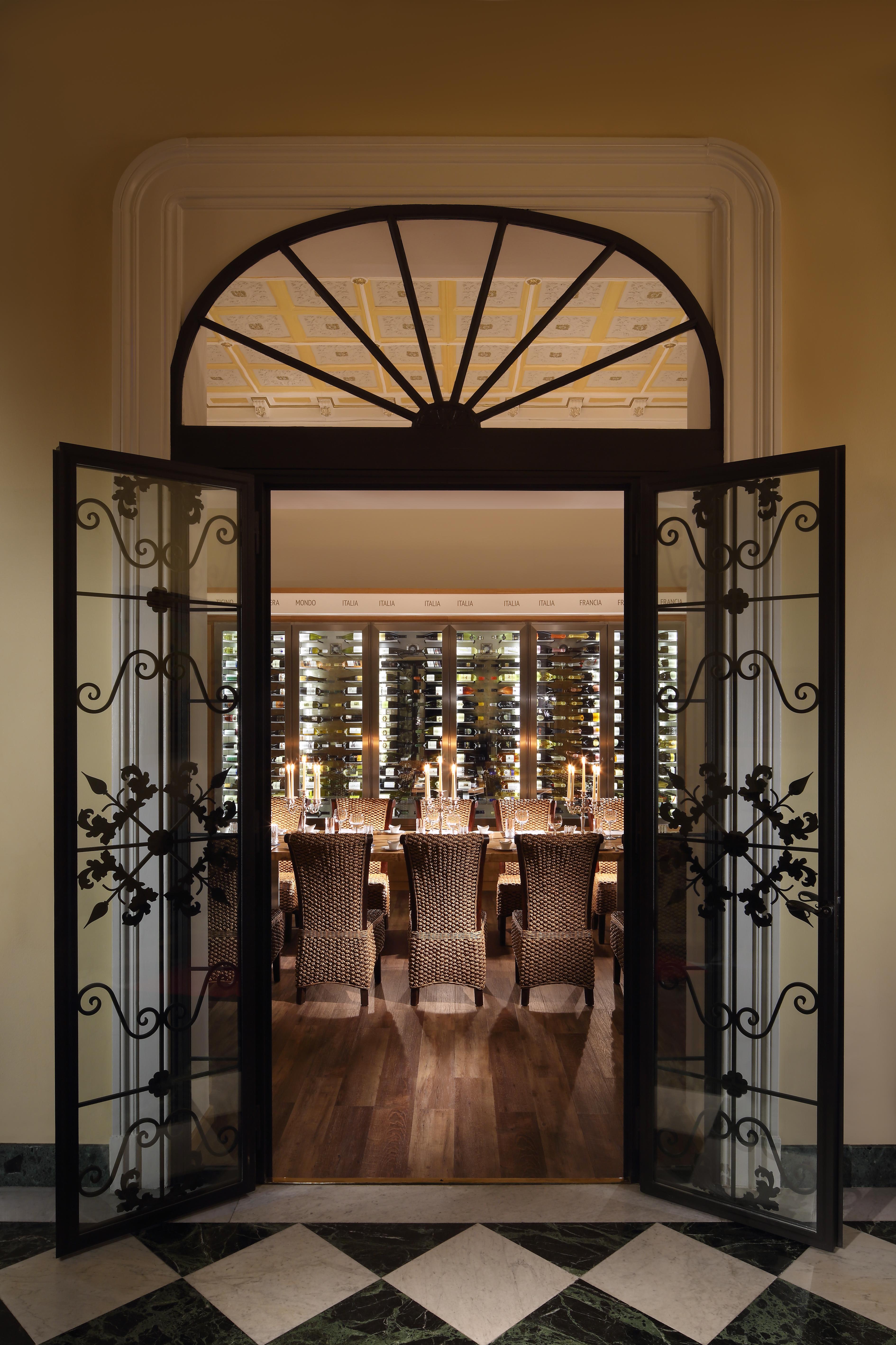 Hotel Splendide Royal Лугано Екстериор снимка Wine Bar