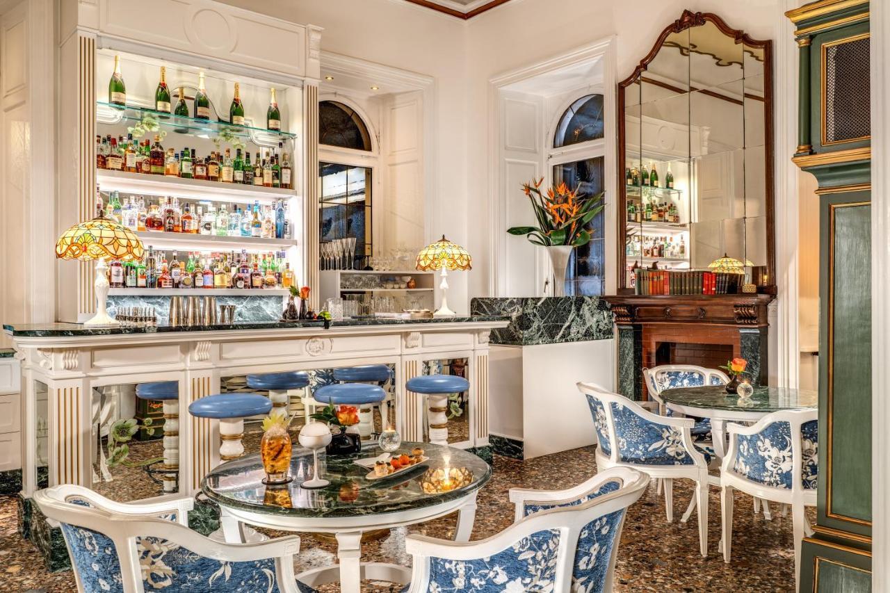 Hotel Splendide Royal Лугано Екстериор снимка The bar at the Excelsior