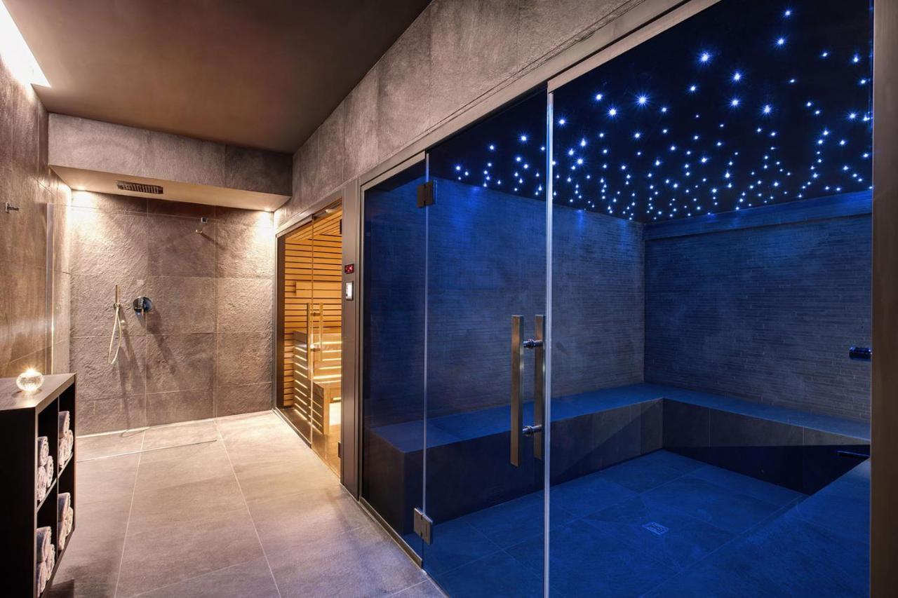 Hotel Splendide Royal Лугано Екстериор снимка A modern Finnish sauna